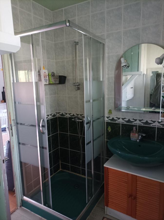 Chalet Deux Chambres Au Calme Saint-Brisson Экстерьер фото